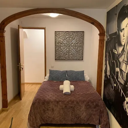 Erandi Ramblas Hostel *